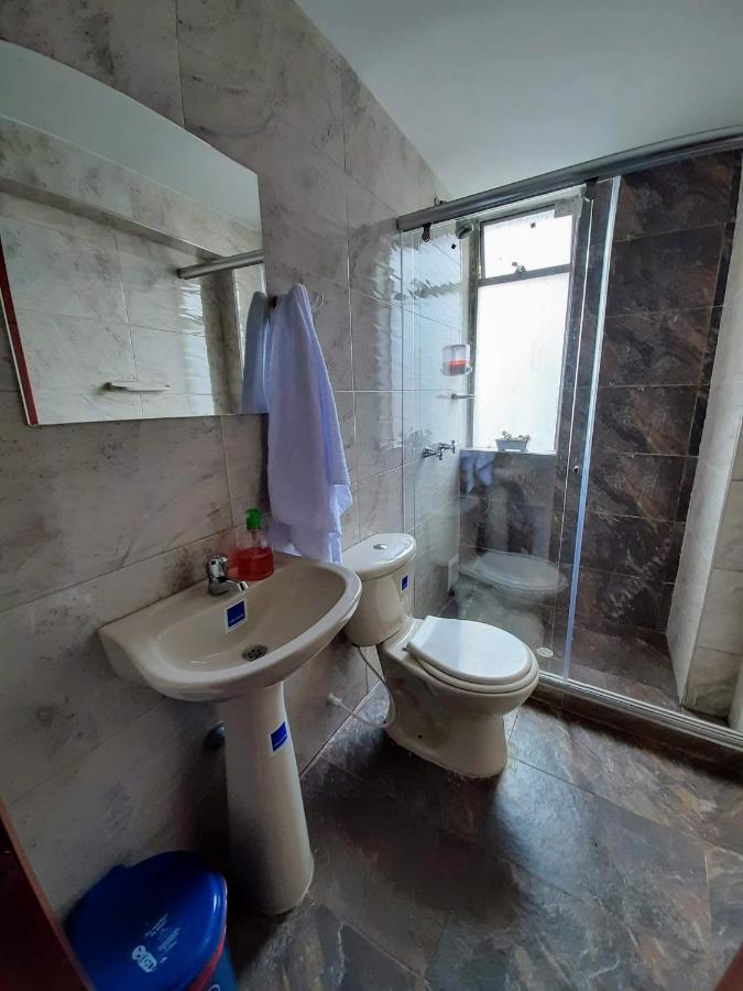 Hotel Victoria 26 波哥大 外观 照片