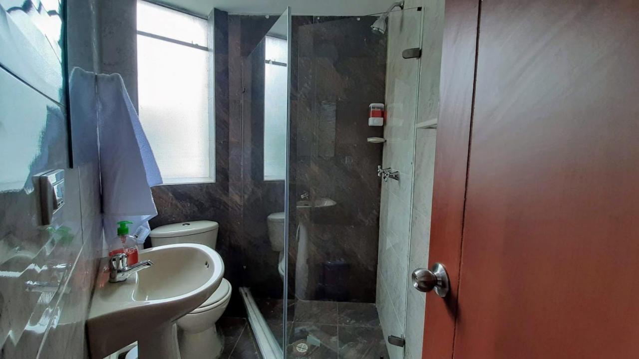 Hotel Victoria 26 波哥大 外观 照片