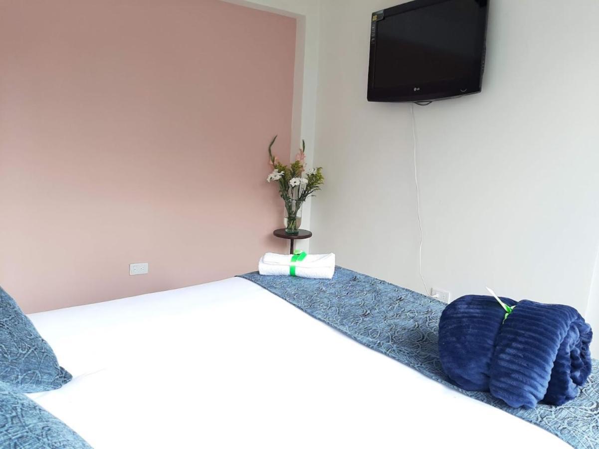 Hotel Victoria 26 波哥大 外观 照片